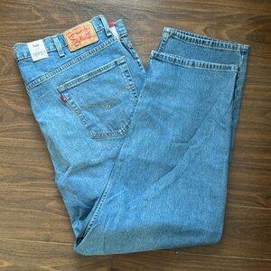 New Levi’s 550 relaxed fit 44x30 with tags